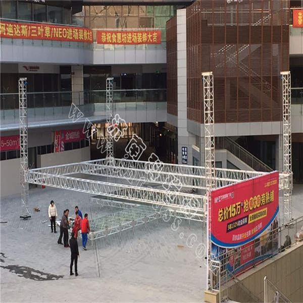 T型玻璃舞臺(tái)桁架3.jpg