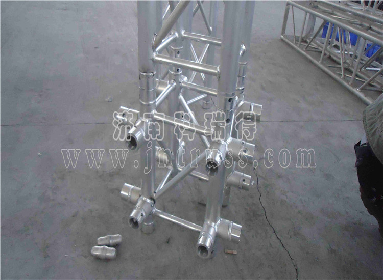 插銷接口六面轉接頭