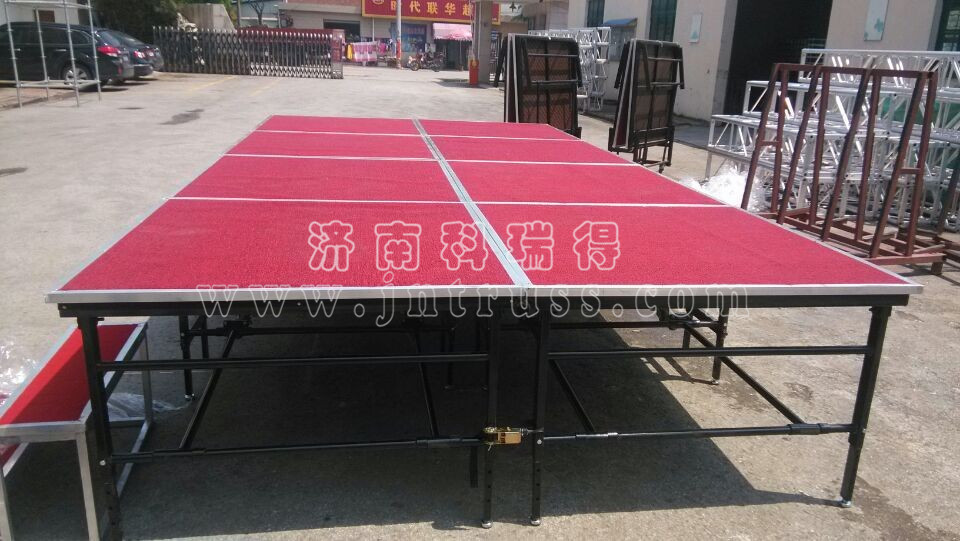 酒店折疊舞臺(tái)